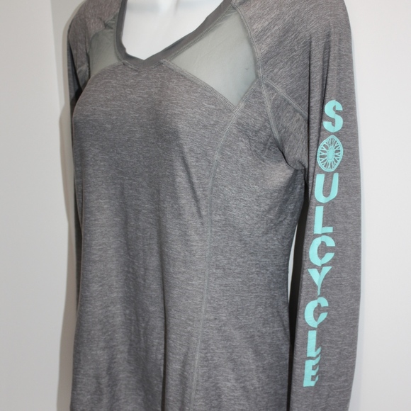 lululemon athletica Tops - LULULEMON SOULCYCLE Long Sleeve Top Gray Size 8